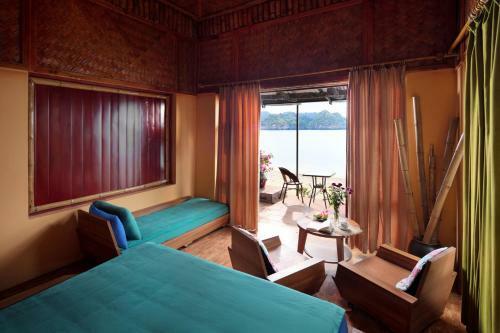 Halong Golden Bay Legend Cruise