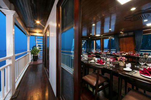 Flamingo Luxury Cruises