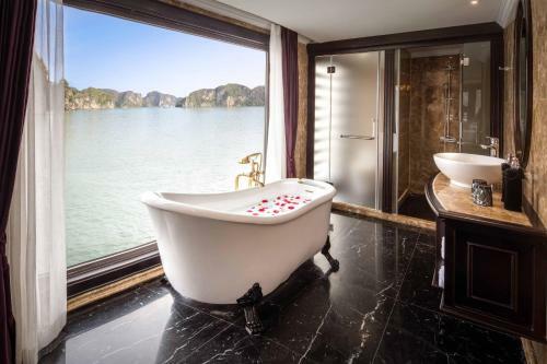 President Cruises Halong