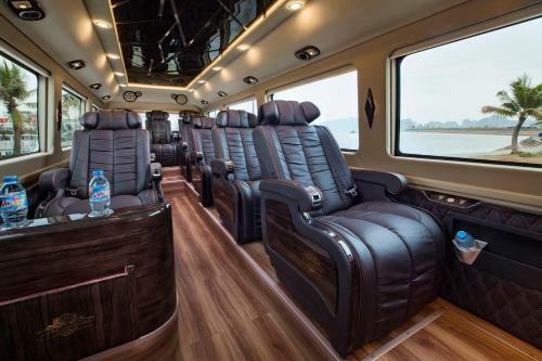 Rosa Boutique Cruise