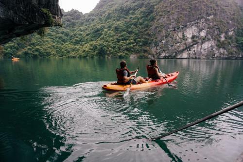 Mon Ch�ri Cruises