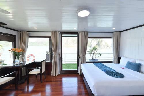 Halong Sapphire Cruise