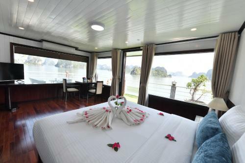 Halong Sapphire Cruise
