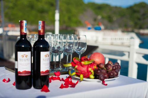 Sunlight Boutique Cruise