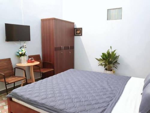 Hotel Homestay Tr?n