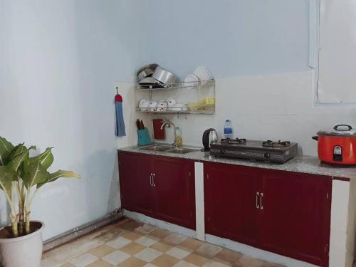 Hotel Homestay Tr?n