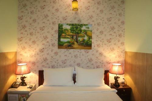 Kim Long Hotel