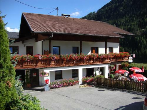 Hostal Pension - Caf� Sch�ne Welt