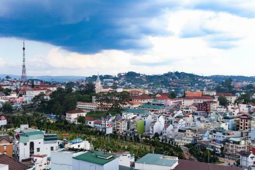 Iris Dalat Hotel