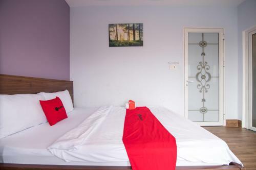 Hotel Reddoorz Near Nha Tho Con Ga