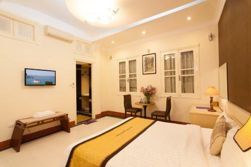 Hanoi Old Quarter Hotel