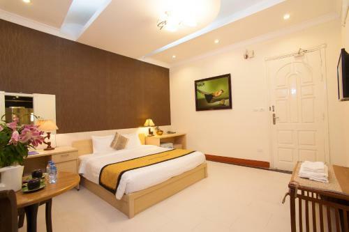 Hanoi Old Quarter Hotel