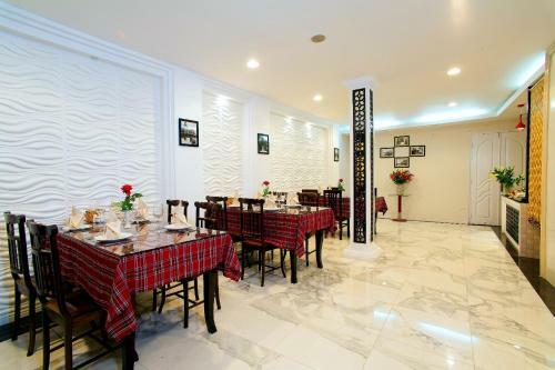 Hanoi Old Quarter Hotel