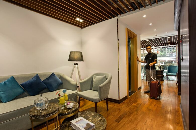 Hanoi La Storia Hotel