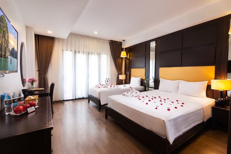 Hanoi Space Hotel