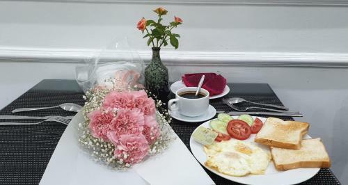 Hostal Bonjour Hanoi Hotel