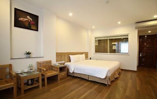Blue Hanoi Hotel