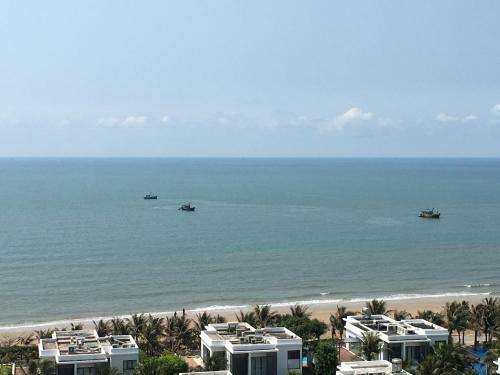 Blue Sapphire Sea View Apartment