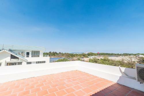 Palm Villa 12