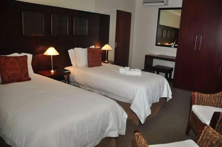 Hostal Belmont Guesthouse