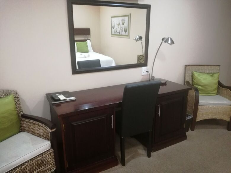 Hostal Belmont Guesthouse