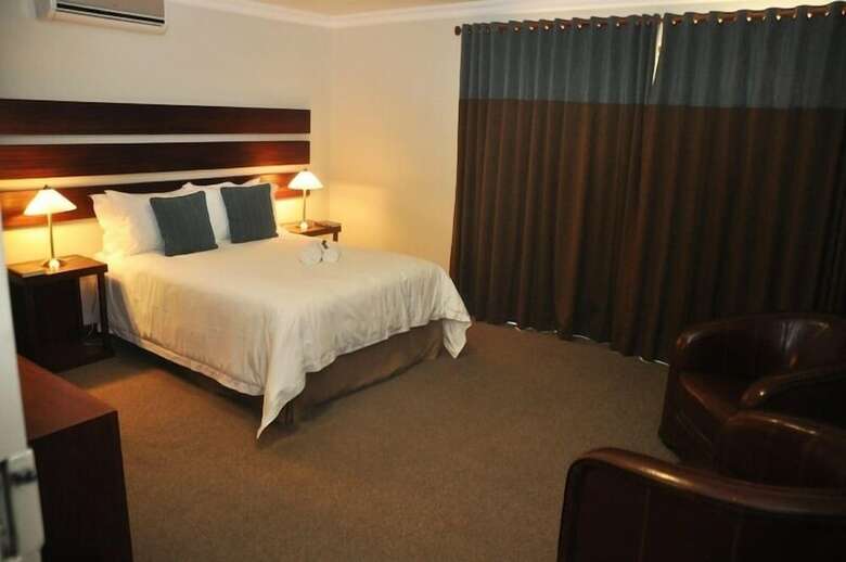 Hostal Belmont Guesthouse