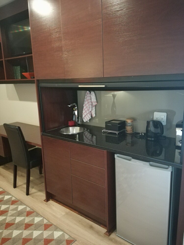 Hostal Belmont Guesthouse