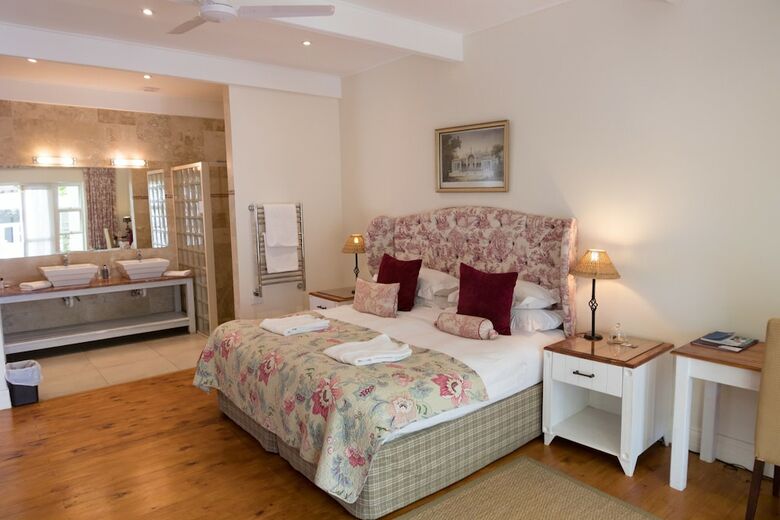 Hostal Ashbourne House Guest House