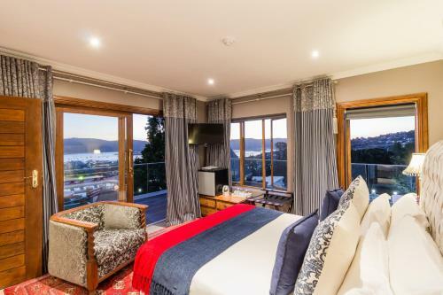 Madison Manor Boutique Hotel
