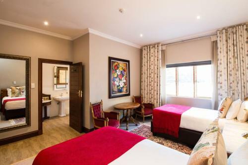 Madison Manor Boutique Hotel