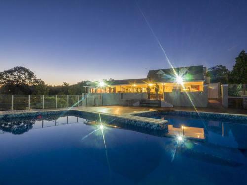 Madison Manor Boutique Hotel
