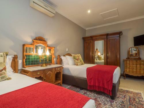 Madison Manor Boutique Hotel
