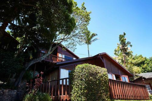 Hotel Under Milkwood Resort
