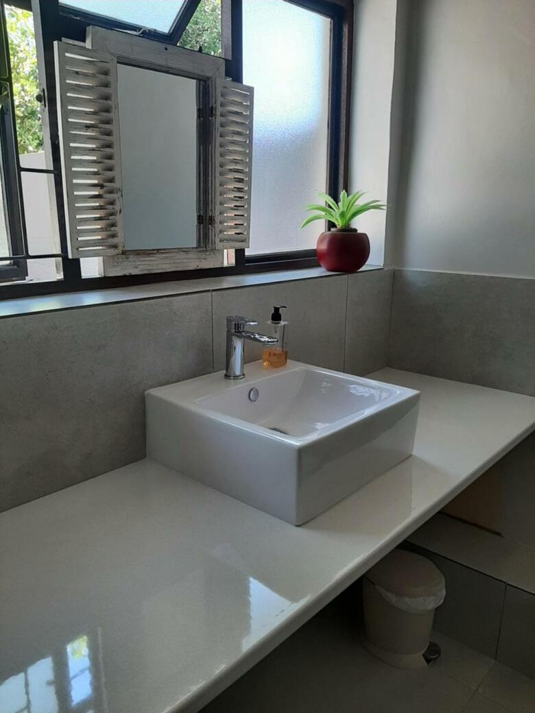Hostal Croeso Guest House