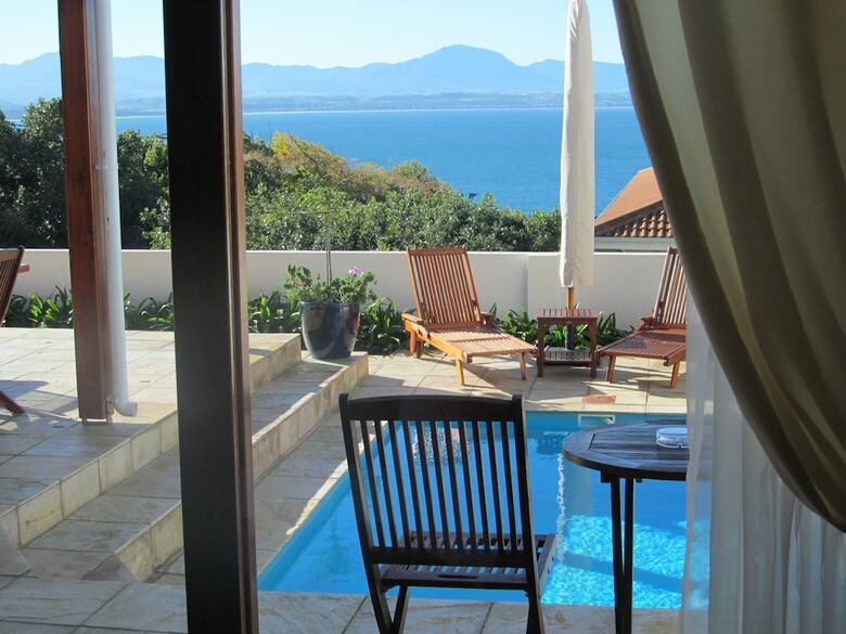 Hostal Aquamarine Guest House