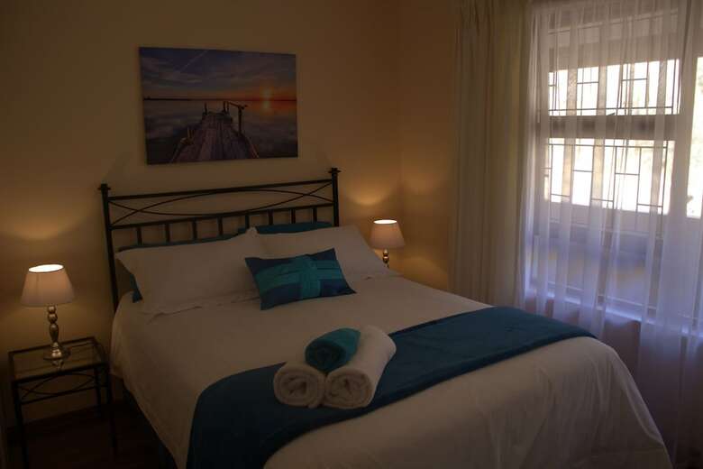 Hostal Aquamarine Guest House