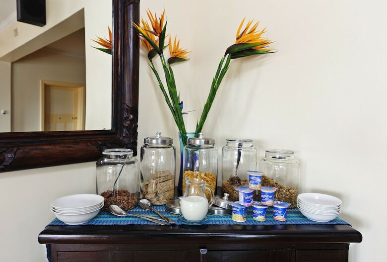 Hostal Aquamarine Guest House