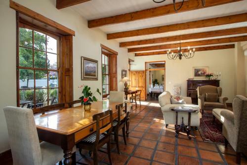 Bed & Breakfast De Hoek Manor