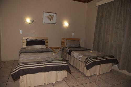 Lodge Near2numbi