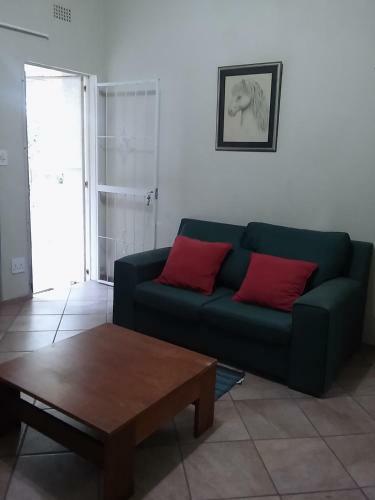 Lodge Near2numbi