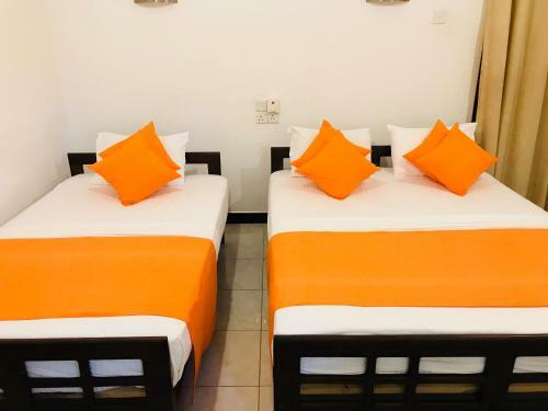 Hostal Eagle Resort