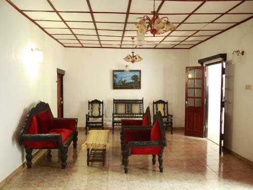 Hotel Cottage Tourist Rest