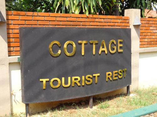 Hotel Cottage Tourist Rest