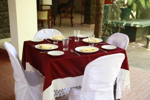 Hotel Cottage Tourist Rest