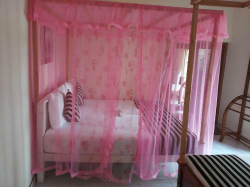 Hostal Heritage Lake View