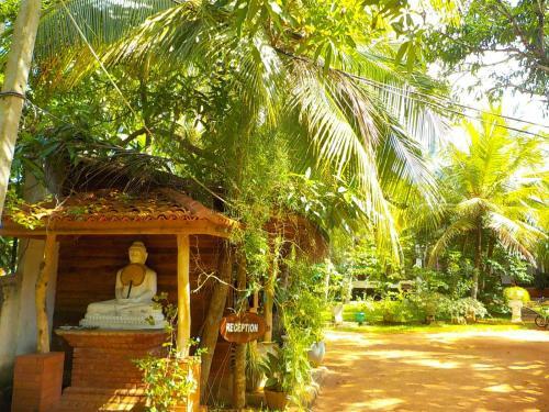 Bed & Breakfast Liyana Holiday Resort