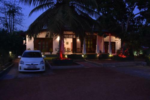 Green Palace Hotel