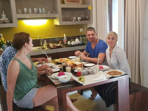 Hostal Villa Tulip Garden
