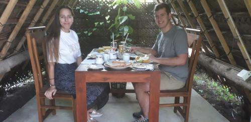 Hotel Yaluwa Tourist Rest