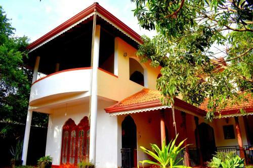 Hostal Welkin Hotel